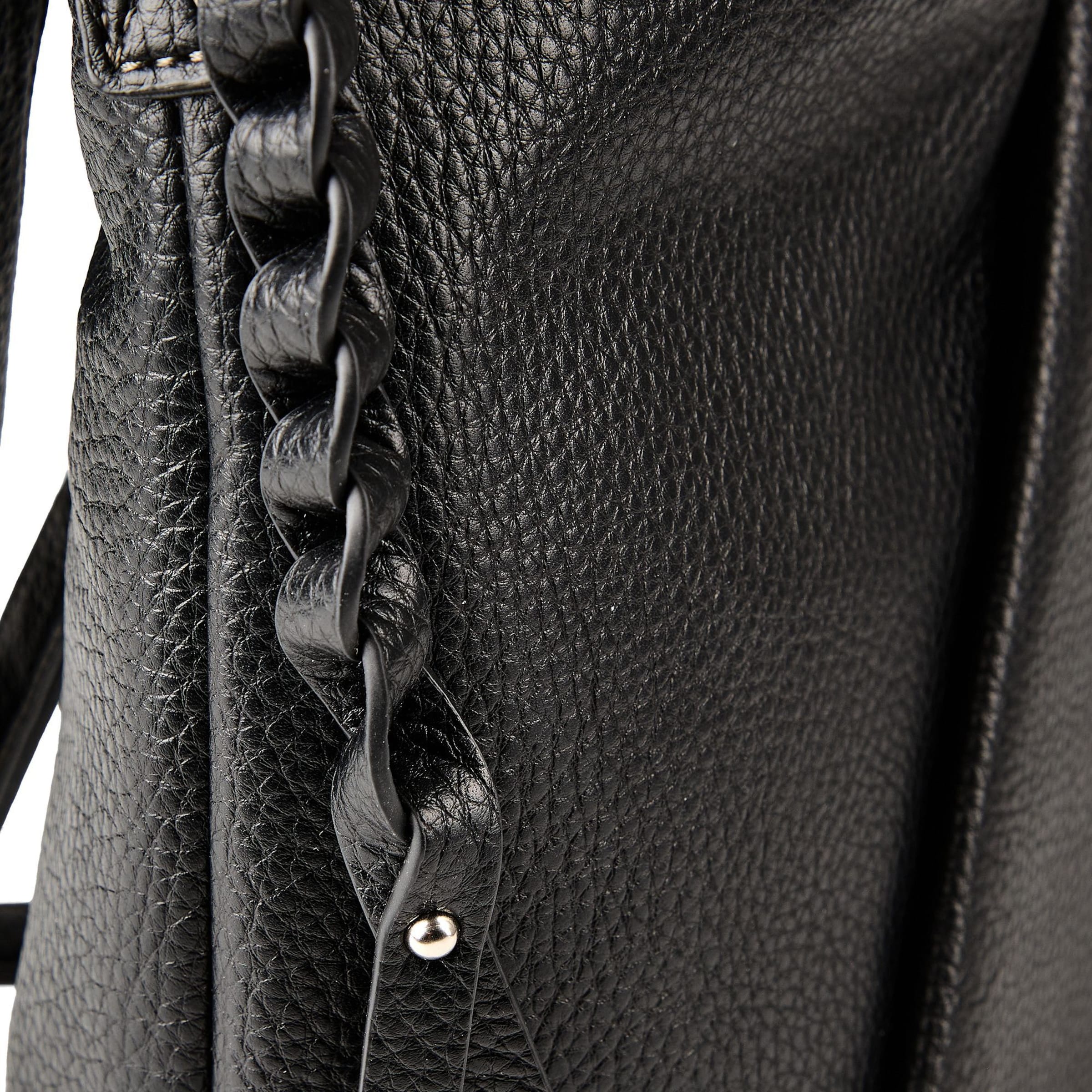 TOM TAILOR Schoudertas 'Danica' in Zwart