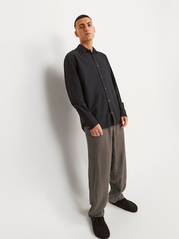 JACK & JONES Loosefit Chinobyxa 'Karl Lawrence' i brun