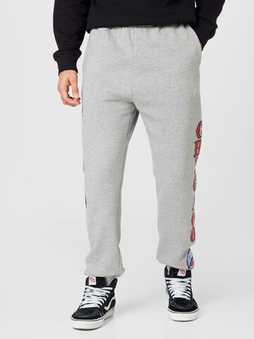 Mitchell & Ness Tapered Pants in Grey: front
