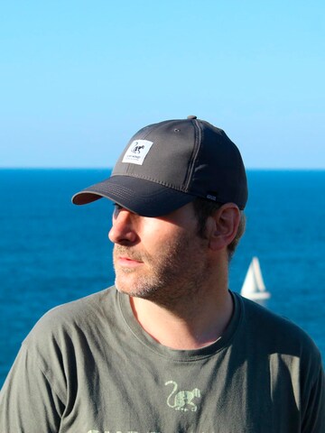 Surf Monkey Athletic Cap in Grey