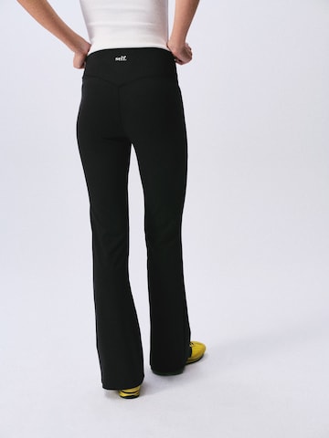 self. Flared Broek in Zwart