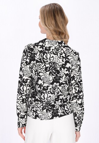 Usha - Blusa em preto