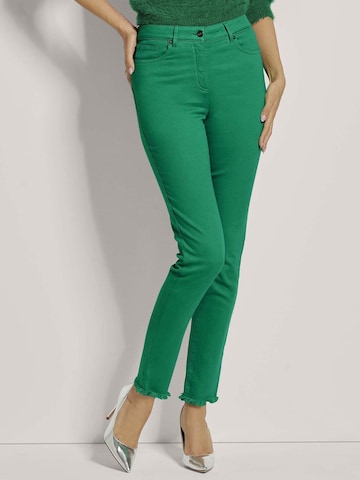 Skinny Jean MADELEINE en vert : devant