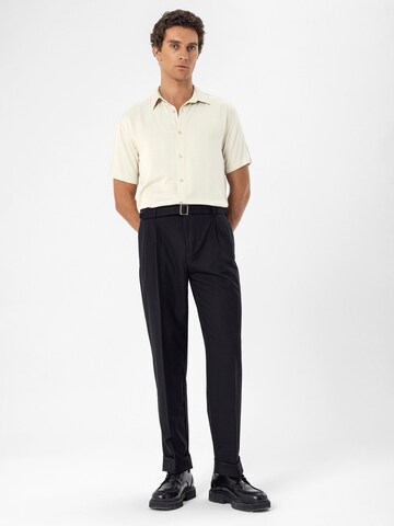 Antioch Regular fit Button Up Shirt in Beige