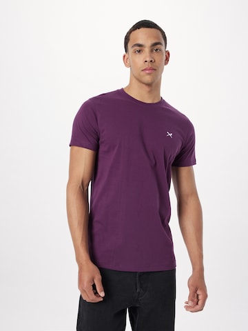 T-Shirt Iriedaily en violet : devant