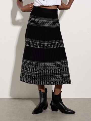 Gonna ' Rock ' di Apricot in nero