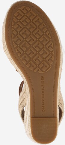 TOMMY HILFIGER - Sandalias con hebilla en blanco