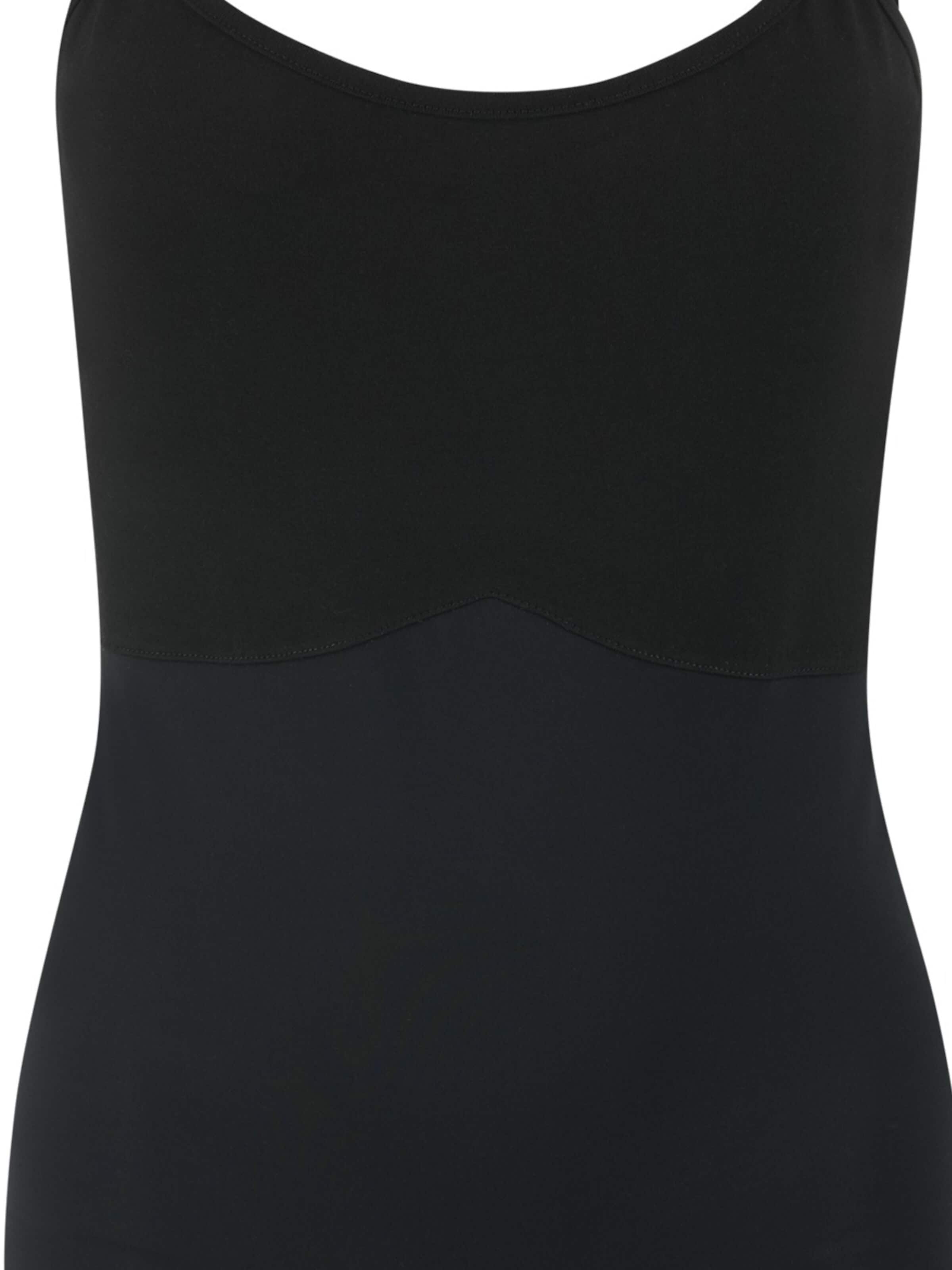 Evoni Shaping Bodysuit in Black