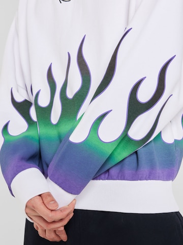 Karl KaniSweater majica - bijela boja