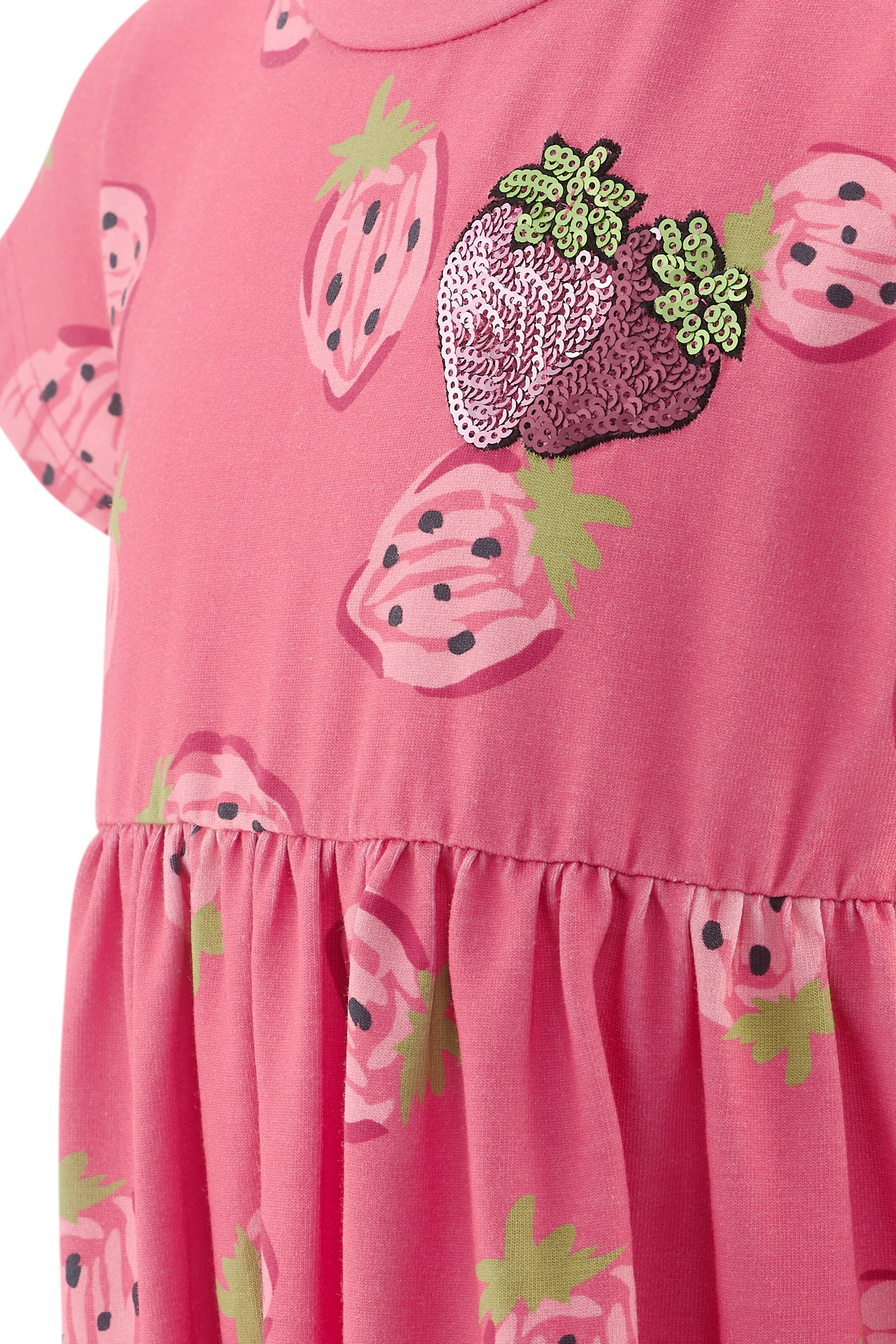 happy girls Dress in Pink