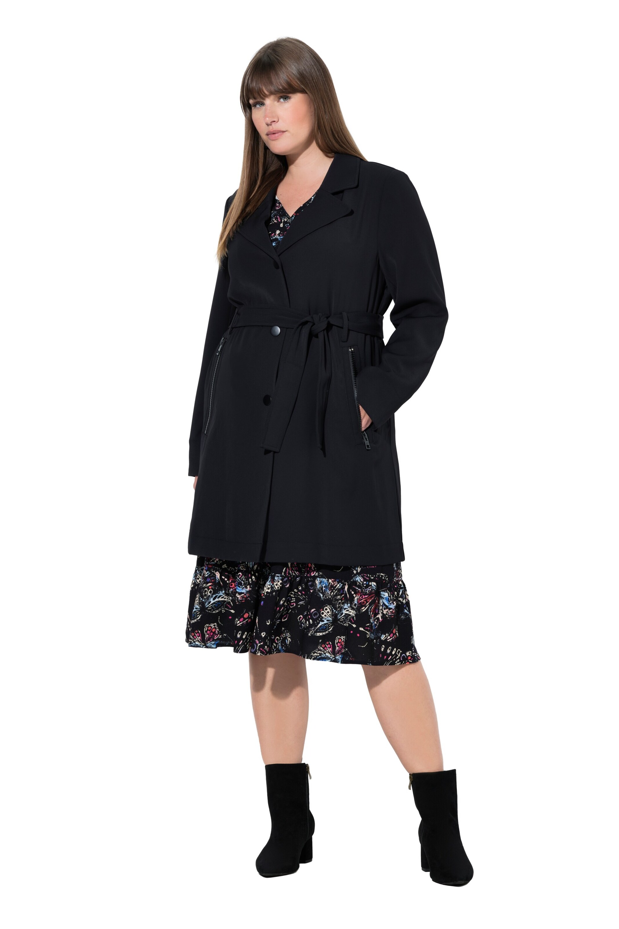 Ulla Popken Between-seasons coat in Black: front