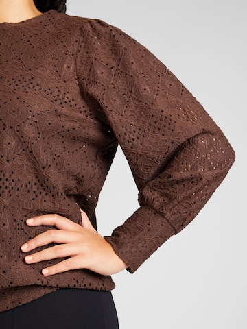 Object Curve Blouse 'FEODORA' in Brown