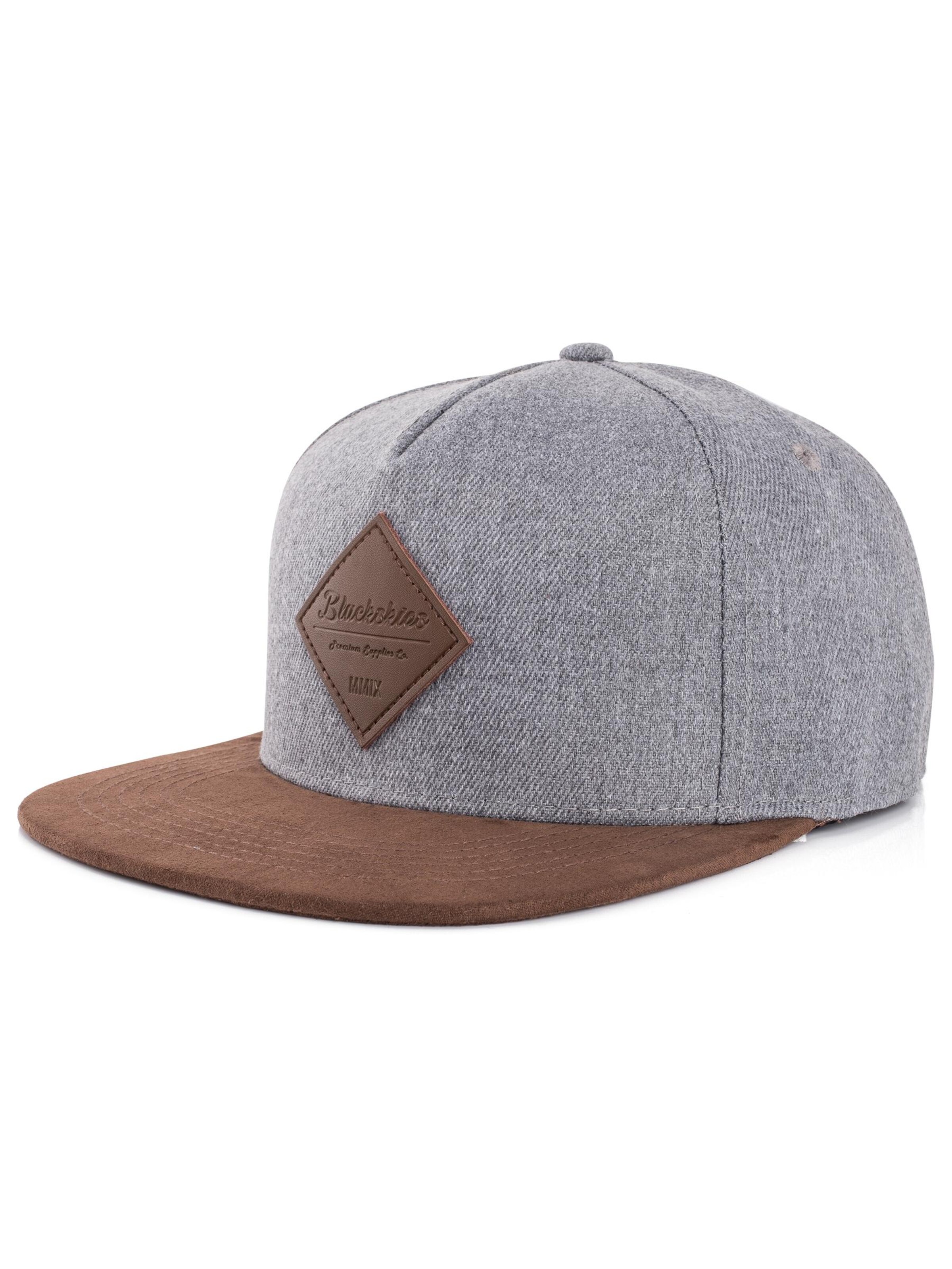 Blackskies Cap 'Port Moody' in Silver: front