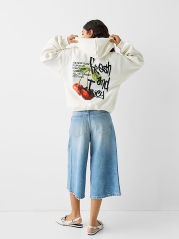 Sweat-shirt Bershka en blanc