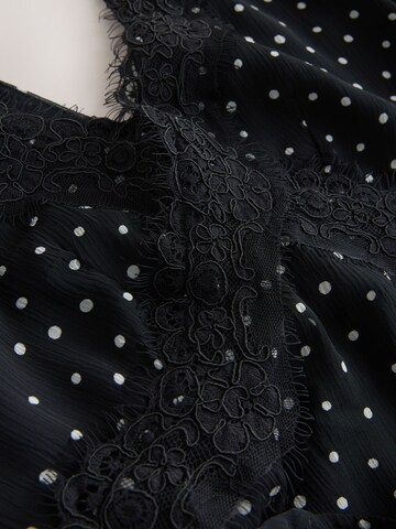 Next Kleid in Schwarz