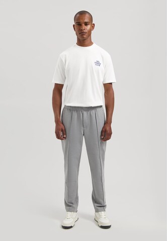 Dstrezzed Regular Trousers with creases in Grey