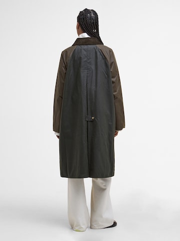Barbour Between-seasons coat 'Evette' in Green