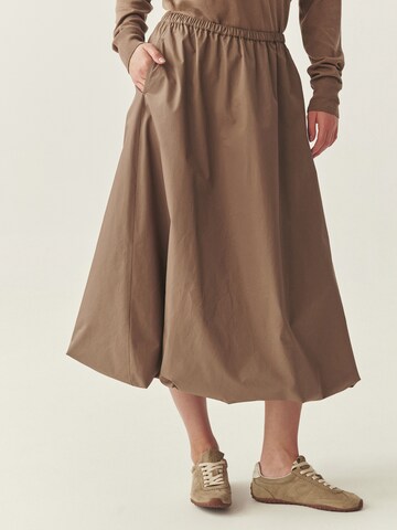 Fustă 'SYGMI 1' de la TATUUM pe bej: față