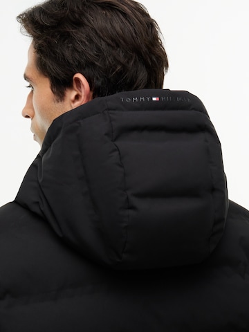 Giacca invernale 'TECH HEAT' di TOMMY HILFIGER in nero