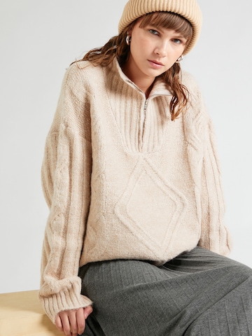 Warehouse Pullover 'Cable Funnel' in Beige