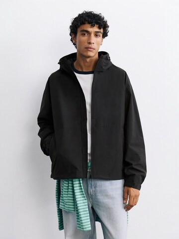 Veste mi-saison Pull&Bear en noir : devant