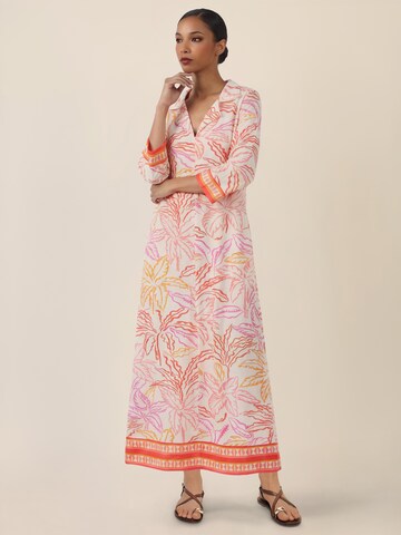 APART Kleid in Beige