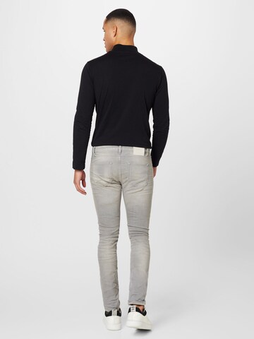 Coupe slim Jean 'Morten' Young Poets en gris