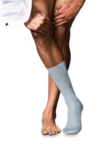 FALKE Socks 'No. 10 Pure Fil d´Écosse' in Blue: front