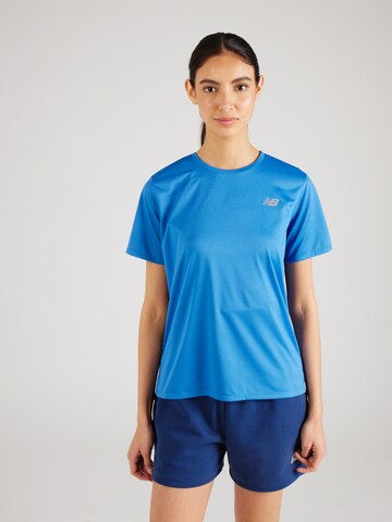 new balance - Camiseta funcional 'Essentials' en azul: frente