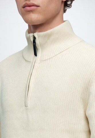 Petrol Industries Sweater in White: front