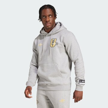 Sweat-shirt 'Manchester United' ADIDAS ORIGINALS en gris