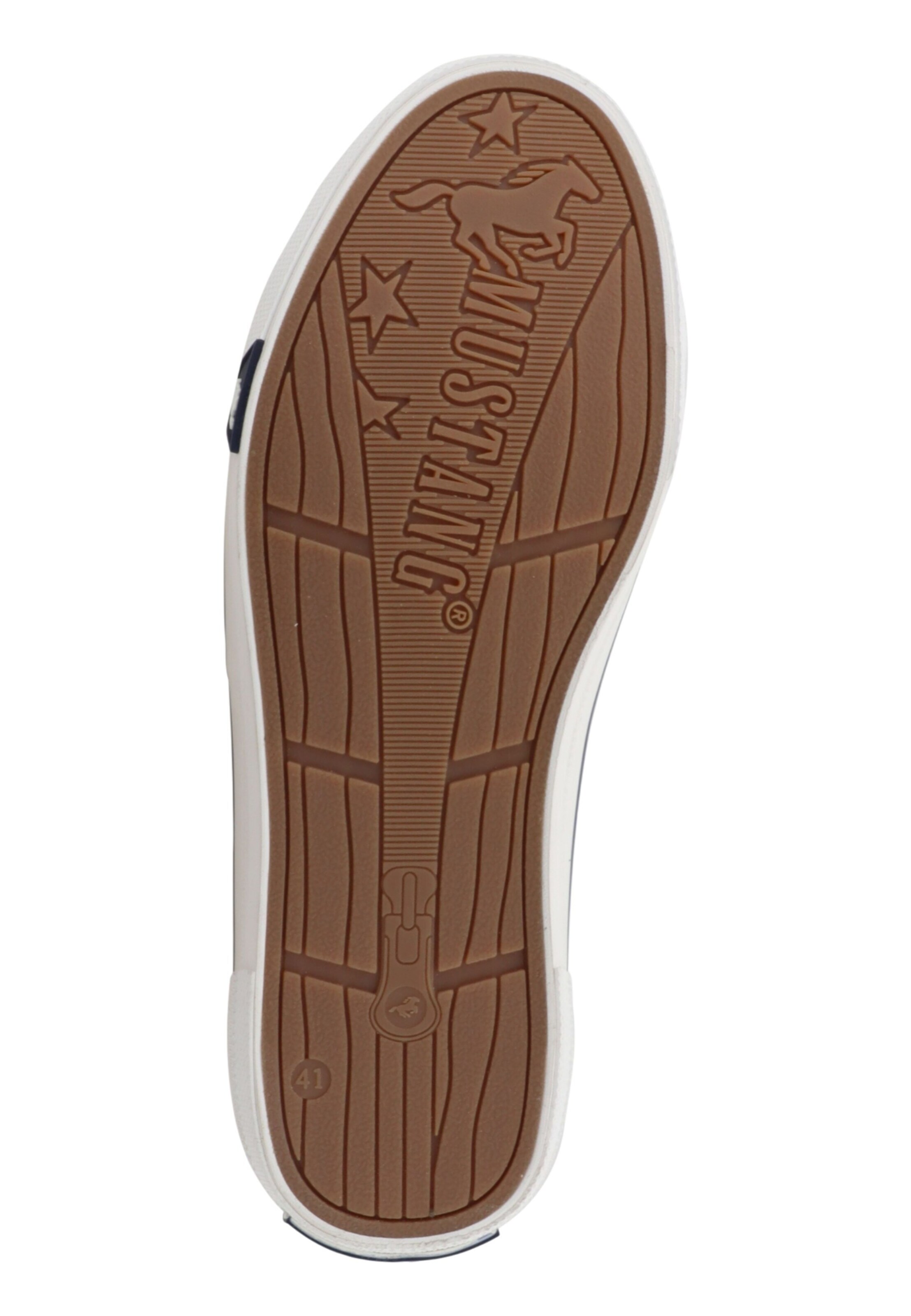 Baskets basses MUSTANG en blanc