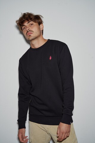 Mikon Sweatshirt 'Eis' in Zwart: voorkant