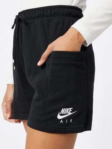 Nike Sportswear Regular Shorts 'Air' in Schwarz