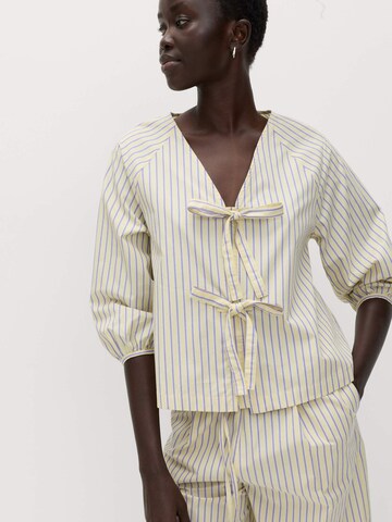 Camicia da donna di Marks & Spencer in giallo: frontale