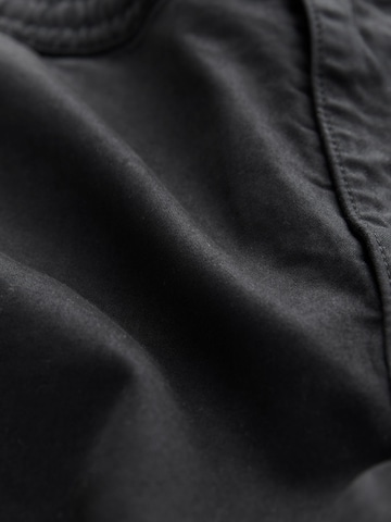 Next Štandardný strih Kapsáče - Čierna