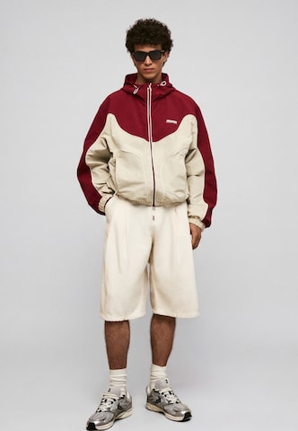 Giacca di mezza stagione di Bershka in rosso