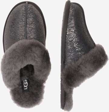 UGG Домашни пантофи 'SCUFFETTE II' в сиво