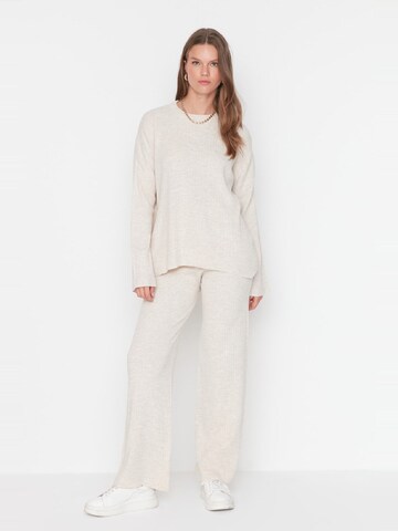 Tenue d'intérieur Trendyol en beige