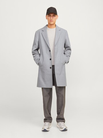 JACK & JONES - Abrigo de entretiempo 'JJEHarrison' en gris