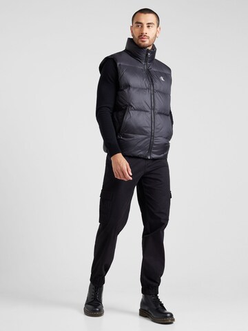 Calvin Klein Jeans Bodywarmer 'ESSENTIALS' in Zwart
