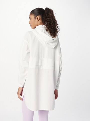 Veste outdoor Torstai en blanc