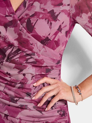 Goldner Jurk in Lila