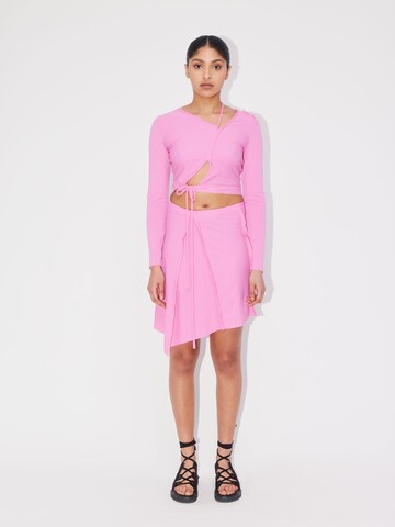 ABOUT YOU REBIRTH STUDIOS Skirt 'Lote' in Pink: front