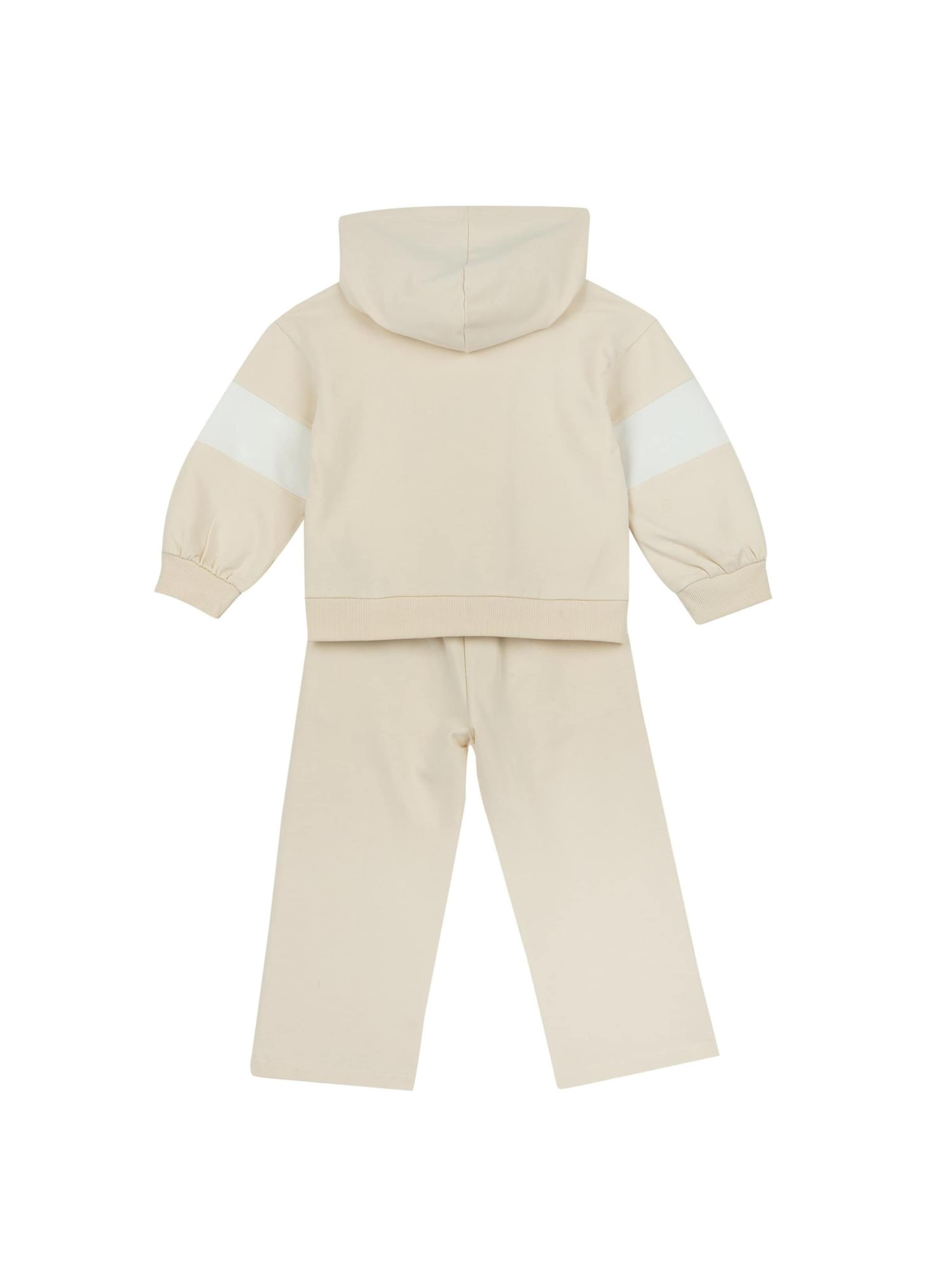 Chicco Treenipuku värissä beige