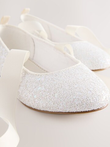 Ballerina di Next in bianco