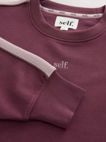 self. Sweatshirt in Red