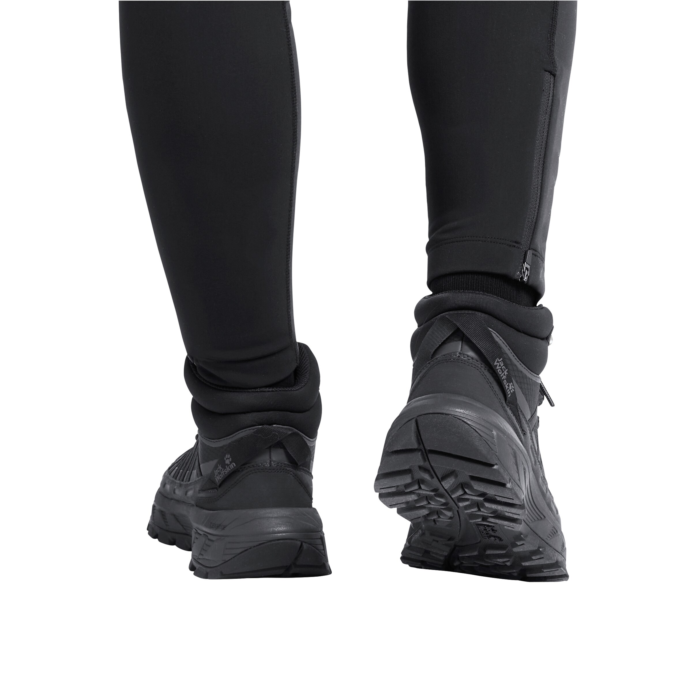 JACK WOLFSKIN Boots in Black