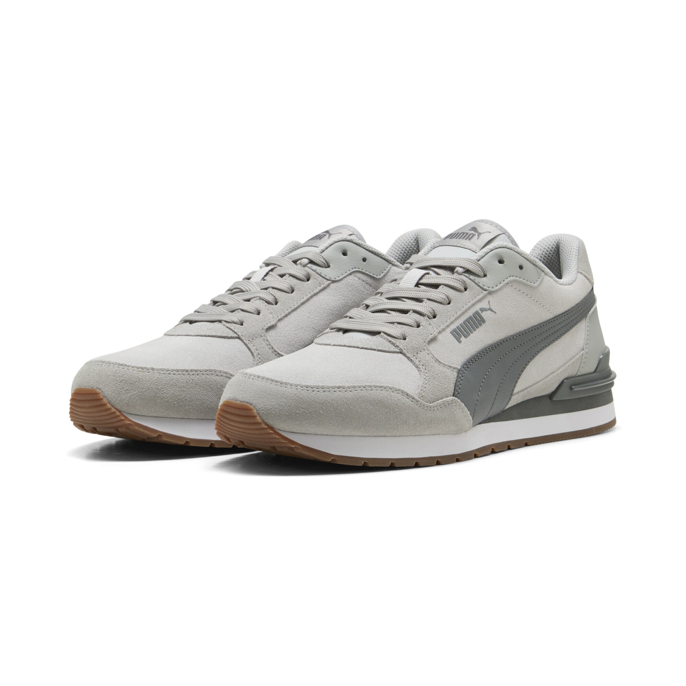 PUMA Sneakers in Grey