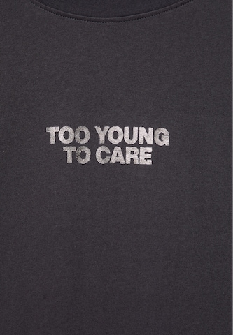 Pull&Bear Shirt in Grey